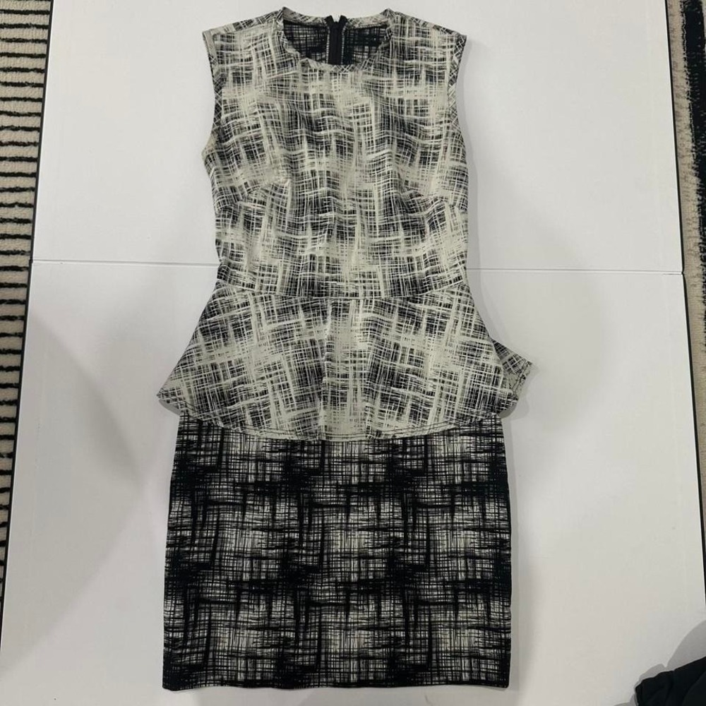 Office Dress Pencil Skirt  Woman's size small